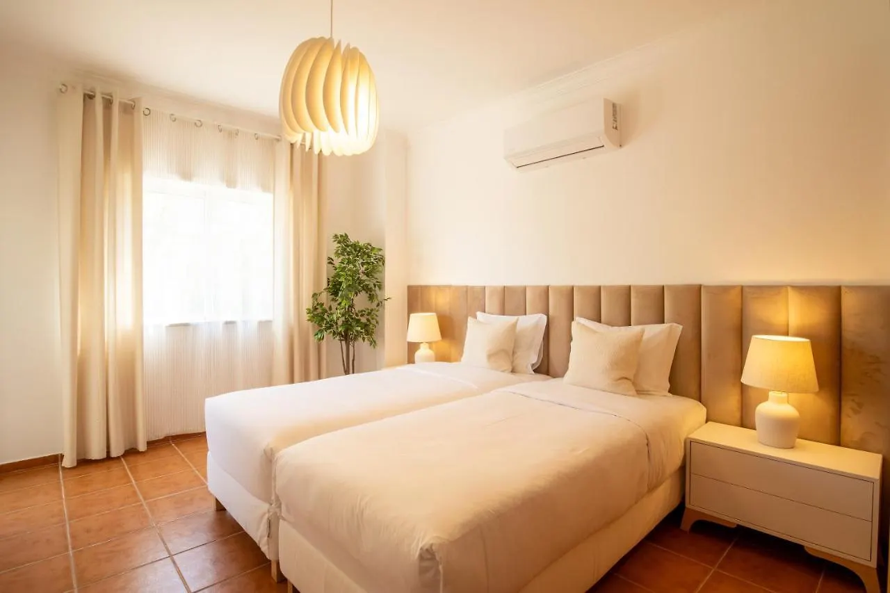 Ferienwohnung Rmr Charme & Vistas @ T3 Duplex Tavira 0*,